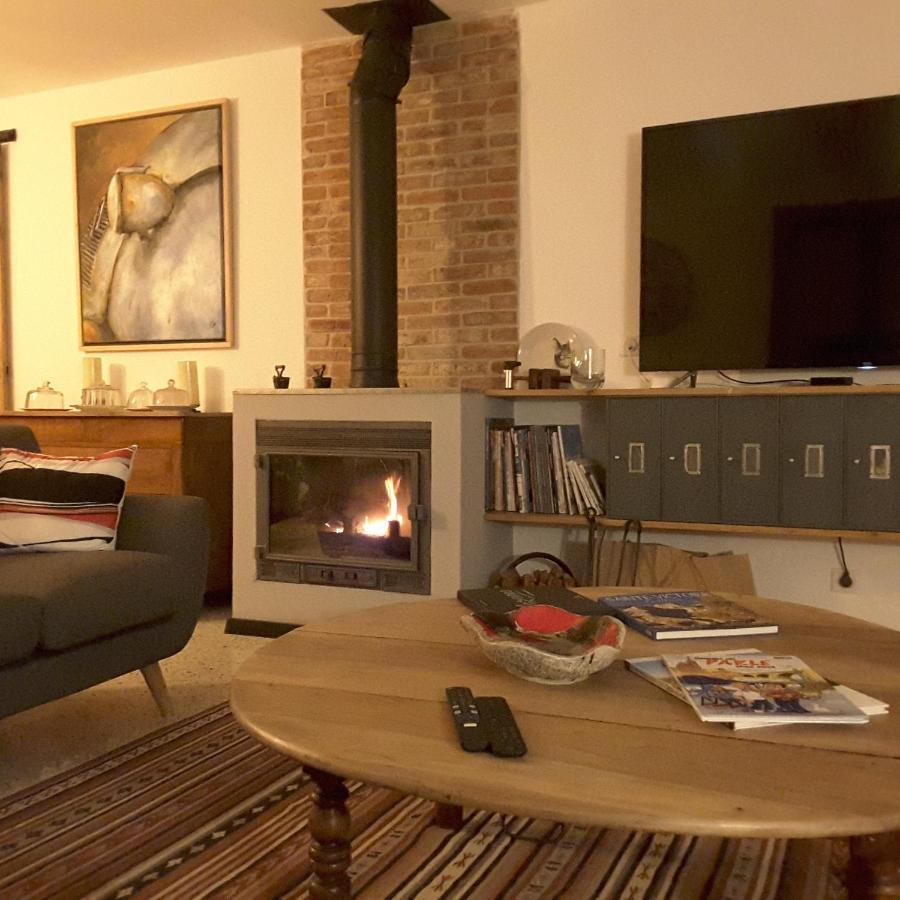 Philoxenia Bed and Breakfast Pourrieres Buitenkant foto
